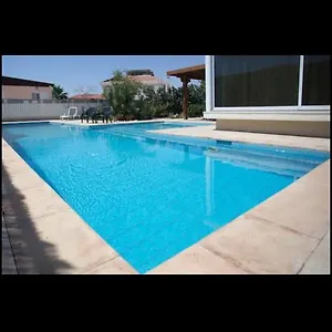  בית נופש Blue Lagoon With Pool